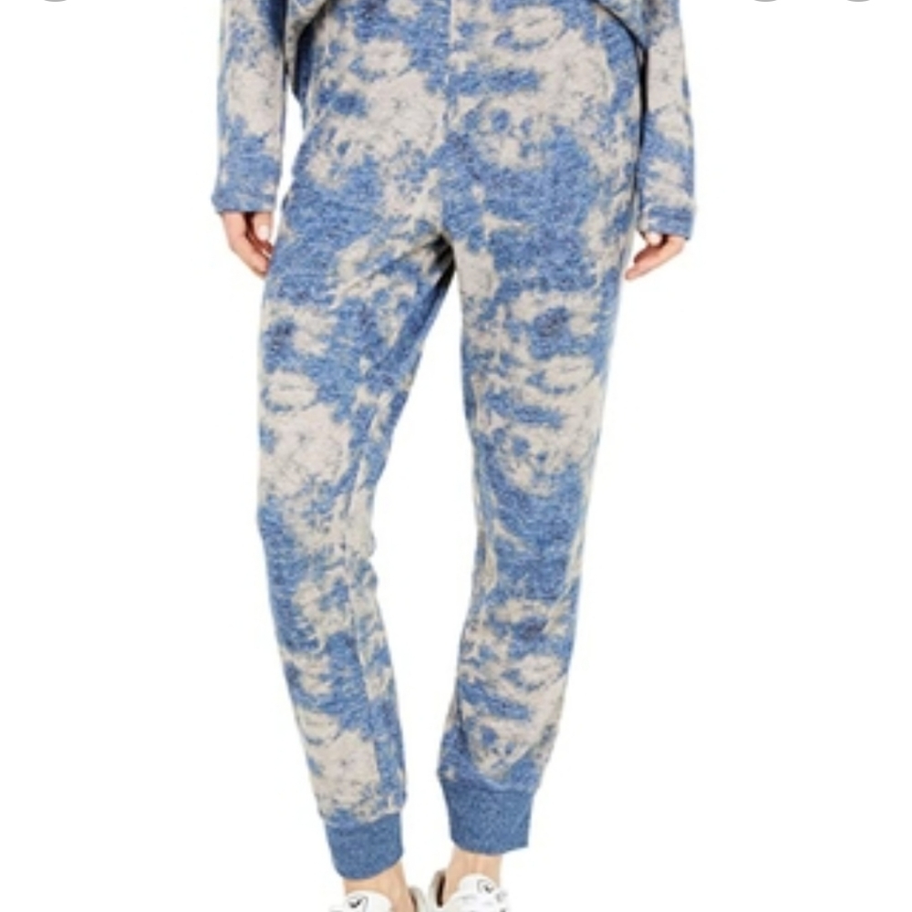 Lucky Brand ladies tie die blue/white lounge pants